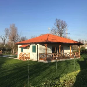 Casa in legno sulla laguna di Venezia